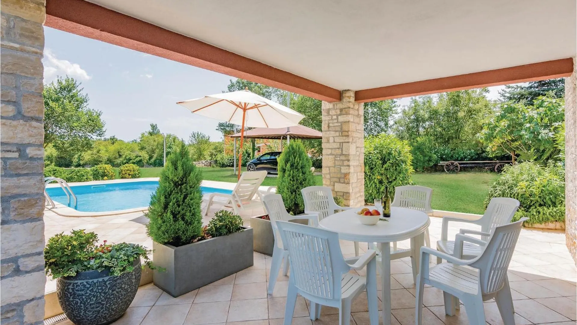 Gorgeous Home In Butkovici With Kitchen